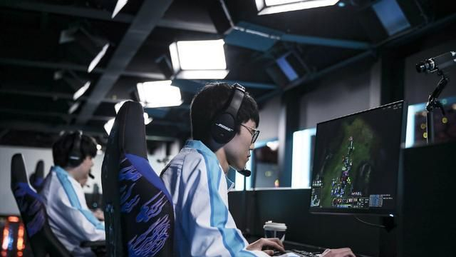 爱游戏APP ning战队